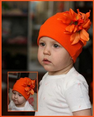 Оранжевая шапочка с фаленопсисом...