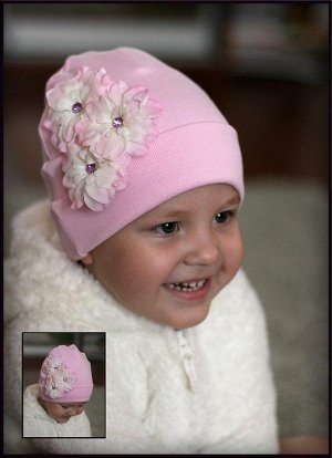 Бледно-розовая шапочка "Луиза"..