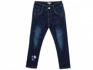 Брюки Узкие утепленные джинсы на флисе. Оригинальный дизайн карманов, украшены вышивкой. Ширина пояса регулируется изнутри. Внизу брюк вышивка в виде цветов.
верх: хлопок 100% подкладка: полиэстер 10