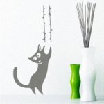 кошечка любопытная