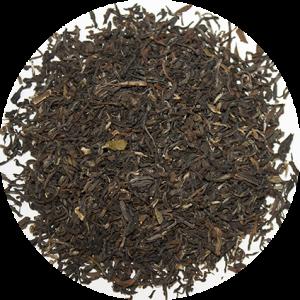 Чай черный Чай с одной из знаменитых плантаций индийского Дарджилинга. Чай весеннего урожая с большим количеством серебристых почек - дает более насыщенный и крепкий, по сравнению с 1м сбором, цвет и 