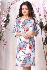 Платье 710. Розы на молочном