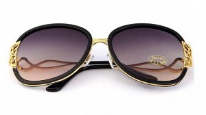Солнцезащитные очки черные с витыми золотыми дужками