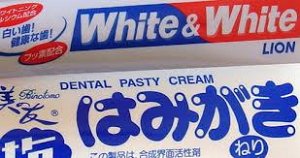 Отбеливающая зубная паста "White&White"