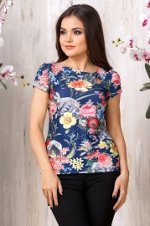 Блуза 528. Цветы на синем