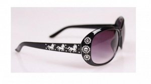 Солнцезащитные очки черные с лошадками на дужках