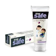 CJ Lion Детская зубная паста "Kids Safe" со вкусом винограда, от 3-х до 12 лет, 90 гр..