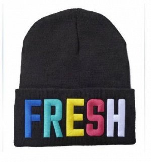 Шапка вязаная унисекс черная с вышивкой "FRESH"