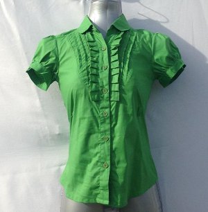 Блуза зеленая