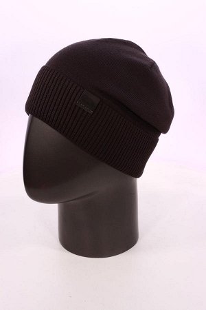 антрацит Состав:	50% wool, 50% polyacrylic
Мужская зимняя стильная шапка с кожаным ремешком-застежкой сзади. Гладкая вязка из качественной шерсти, широкий практичный рельефный отворот. Внутри утепленн