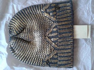 Шапка G. A.U. D.I jeans. Ниже СП