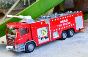 Модель пожарной машины (1:50)