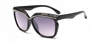 Солнцезащитные очки  черные с белыми камнями на оправе