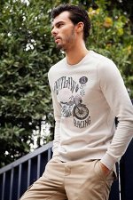 Sweat Shirt