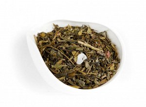 чай В состав этого напитка входит смесь классических сортов зелёного чая, кусочки клубники, кубики кокоса, н ароматические масла.