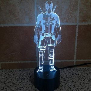 3D светильник-ночник Дедпул станет украшением любого интерьера