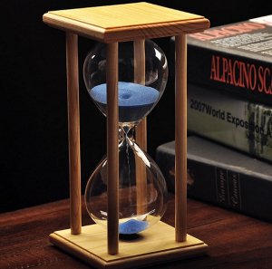 Песочные часы с деревянной подставкой 15 минут