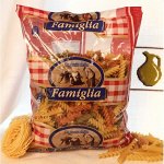 Паста Fusilli Tricolore трехцветные спиральки Famiglia, 500г