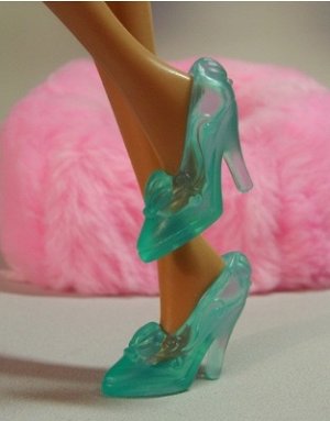 2284808 мини-обувь для куклы; цвет ЗЕЛЁНЫЙ; материал пластик; размер: 2-3см