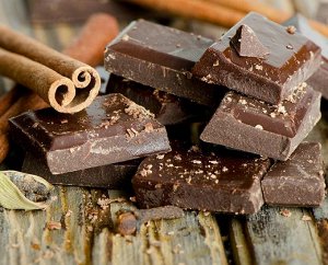 Какао Страна происхождения - Кот-д’Ивуар.

     Какао Тёртое - это природный, горький, стопроцентный шоколад. Его получают путем перетирания какао-бобов на жерновой мельнице, отжимая из них часть масл