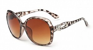 Солнцезащитные очки тигриные с лисицей на дужке