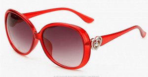 Солнцезащитные очки красные  с сердечками на дужках