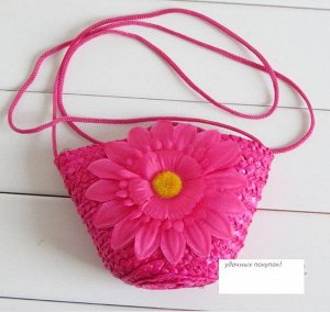 Мини-сумка Мини-сумка пляжная для телефона, ключей, с цветком; цвет КРАСНЫЙ; материал камыш; размер(ширина см;высота см;длина ремешка): 7*13*17см