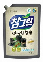 CJ Lion Средство для мытья посуды Chamgreen С древесным углем, мягкая упаковка, 1350 мл