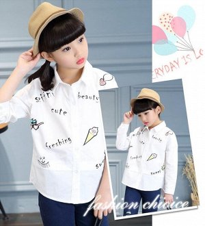Блузка Детская блузка белого цвета с воротником стойкой и длинным рукавом. Очень красивая и нежная блузка, можно носить со школьным костюмом. Также данную блузку можно носить на праздник или в повседн