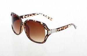 Солнцезащитные очки леопардовые с серебряной прямоугольной рифленой вставкой на дужке