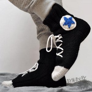 Вязанные носки "Кеды" (черные)