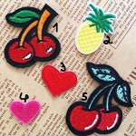 Аппликация с вышивкой