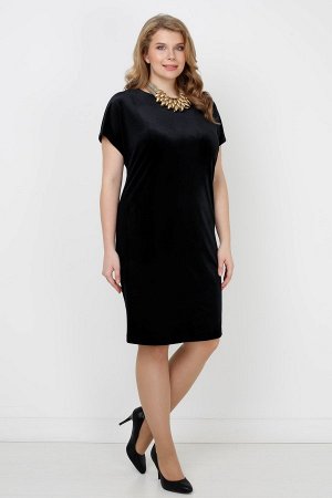 Черный Женственное бархатное платье средней длины, короткими рукавами и полукруглым вырезом горловины. Фасон модели прямой, лаконичный, позволяющий сочетать это платье с различными аксессуарами для со