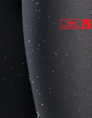 Черный Состав: Полиамид - 64%, Эластан - 36%
Серия костюмов от компании Mad Wave SKIN EXT разработана на базе инновационной ткани, изготовленной по заказу компании Mad Wave. Материал костюма сочетает 