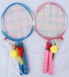 Набор детского бадминтона: 2 ракетки + воланы + шарик в сетке цвет: В АССОРТИМЕНТЕ