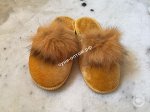 Тапочки женские из овчины с меховым помпоном