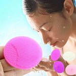 Силиконовая щетка для умывания