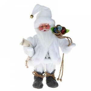 Дед Мороз, в белом полушубке, с мешком, русская мелодия