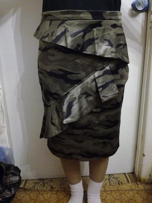 Итальянская юбка Возможен обмен на женские вещи 42 размера