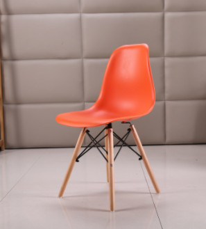 стул пластик оранжевый/ножки дерево