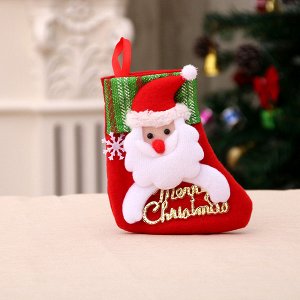 Носок для подарка Дед мороз с рукавицами Материал: фетр