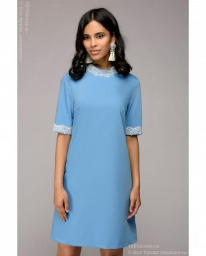 Платье голубое длины мини с отделкой кружевом и короткими рукавами DM00920LB
