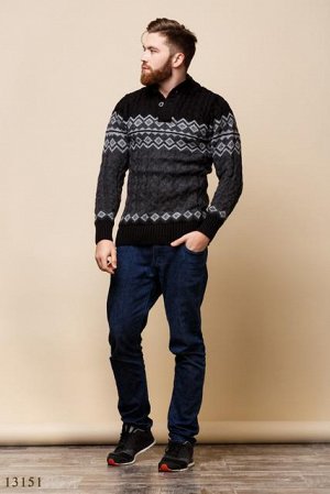 Мужской свитер Стивен черный принт арнамент