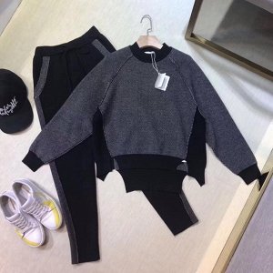 Костюм в стиле casual