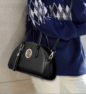 сумка женская полукруглая в китайском национальном стиле с кисточкой с ремешком через плечо с застёжкой молнией цвет ЧЁРНЫЙ