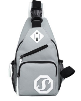 Рюкзак Рюкзак спортивный водонепроницаемый ударопрочный с застёжкой молнией цвет СЕРЫЙ, материал верха полиэстер. Размер(длина см*ширина см*высота см): 18см*9см*33см