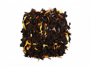 чай В состав входит смесь классических сортов чёрного чая, лемонграсс, кусочки апельсина, лепестки василька и календулы, ароматические масла.