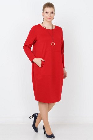 Красный Женственное платье средней длины с полукруглой горловиной. Фасон модели с длинными рукавами, втачными боковыми карманами , со слегка зауженным низом. Однотонный вискозный трикотаж модели позво
