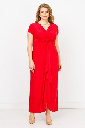 Красный Длинное платье с короткими рукавами, выполненное из однотонного вискозного трикотажа. Фасон модели с облегающим верхом и свободным низом. Вырез горловины глубокий, V-образный, красиво подчерки