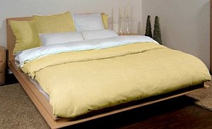 Кпб Трикотажное махровое постельное бельё  – лёгкое и очень комфортное в использовании и уходе за счет особой структуры ткани и технологии пошива.Простыня на резинке